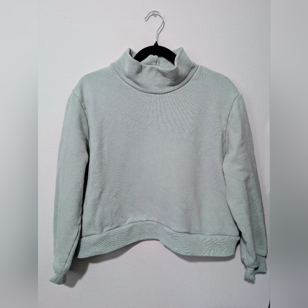 L.F. MARKEY 100% Cotton Turtleneck Sweater